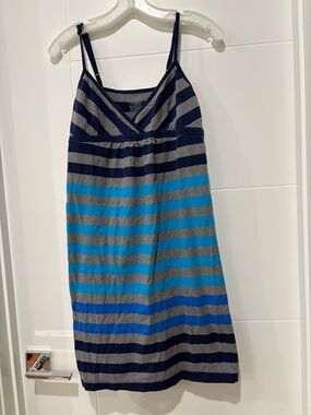 4 Pc Large Dress And Tunic Bundle